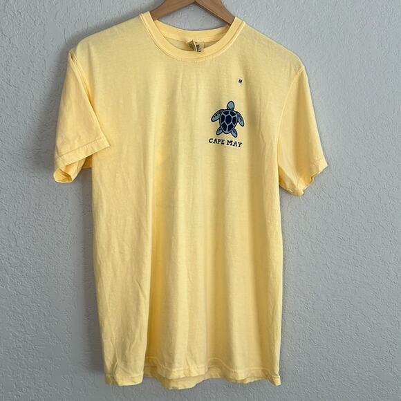 NEW Cape May New Jersey Sea Turtle Men’s T-Shirt Yellow Medium Graphic - Picture 2 of 4